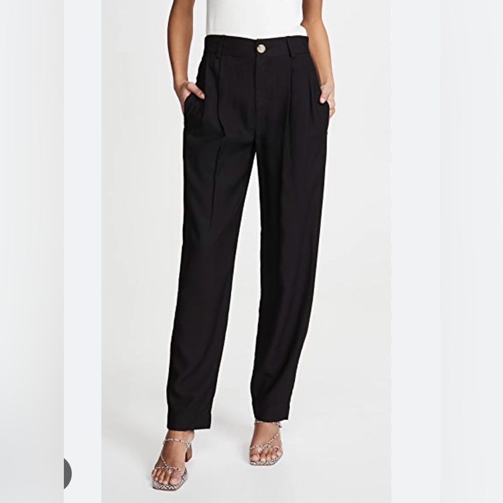 Vince Pleat Front Taper Trouser Black Pants Slacks size 8